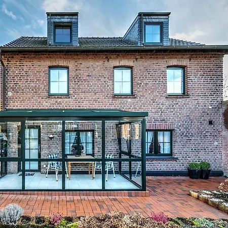 Haus Jansen كورشنبرويش