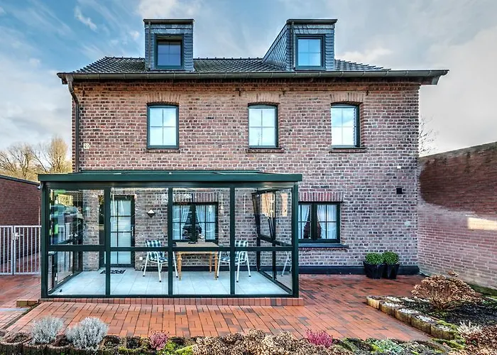 Haus Jansen كورشنبرويش